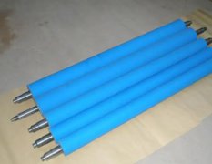 觀念上的差異形成了pu膠輥“三代同堂”的使用現象